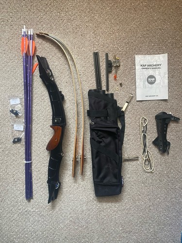 Left handed recurve archery - left,