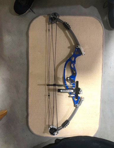 Left handed hoyt blue compound - left-handed,