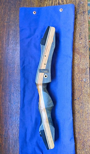 Samick sage recurve bow - samick,
